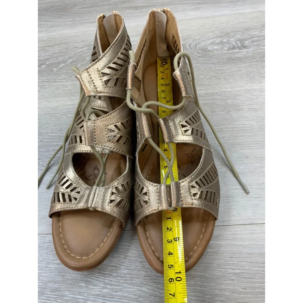 Comfortiva Women's Gold Leather Laser Cut Gladiator Wedge Comfort‎ Sandals 8.5